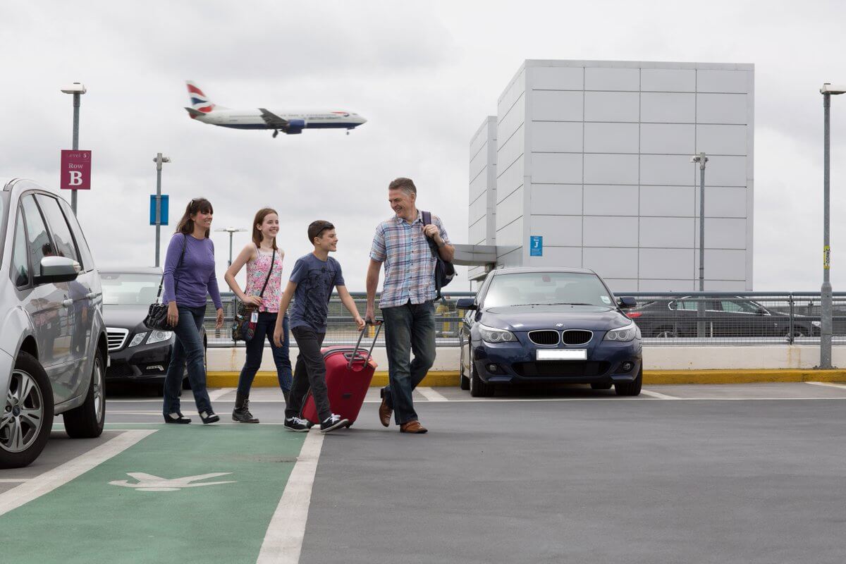 Navigating from Heathrow Airport to various destinations around London