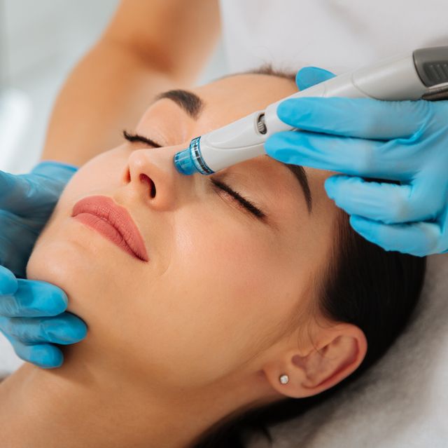 Get Glowing Skin with Hydrafacial in Dubai
