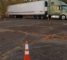 Find The Best CDL Schools In Portland For Quality Training